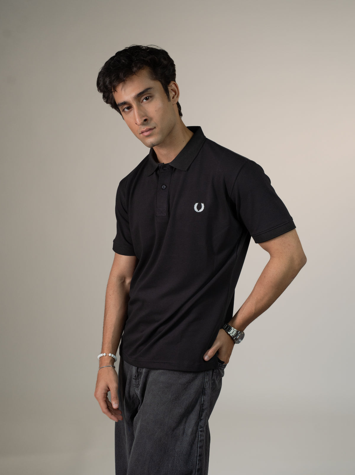 Buttonaire Polo | Laurel Stretch – Obsidian Black